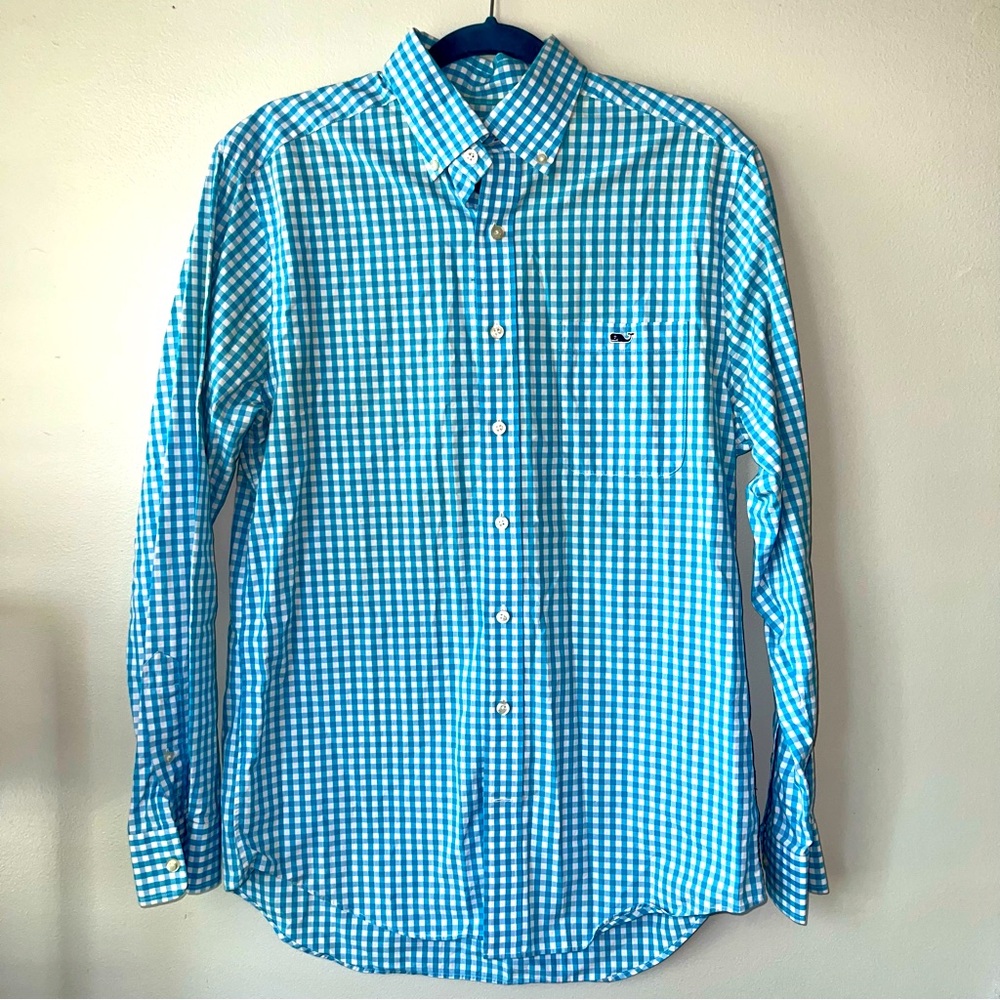 Men’s Vineyard Vines blue checked button down shirt